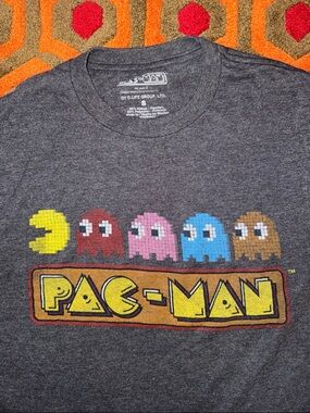 MAKE OFFER! Pac-Man Retro Pixel Graphic Tee - Dark Heather Men's Small retro
